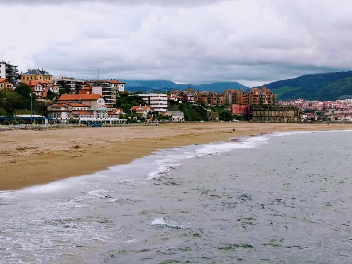 Happy Home Getxo Beach Екстериор снимка